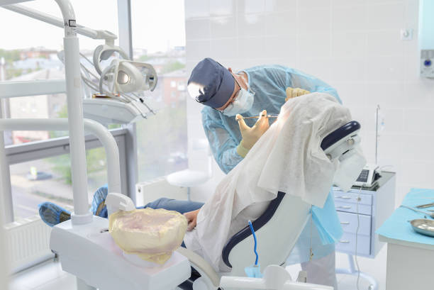 Best Emergency Dental Care for Broken or Chipped Teeth in Head Of The Harbor, NY